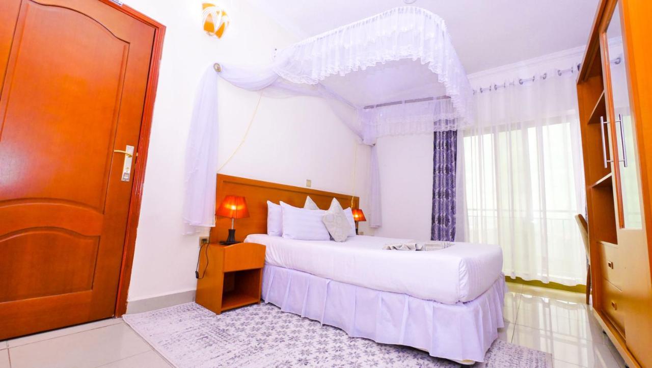 Lebanon Hotel Kigali Extérieur photo