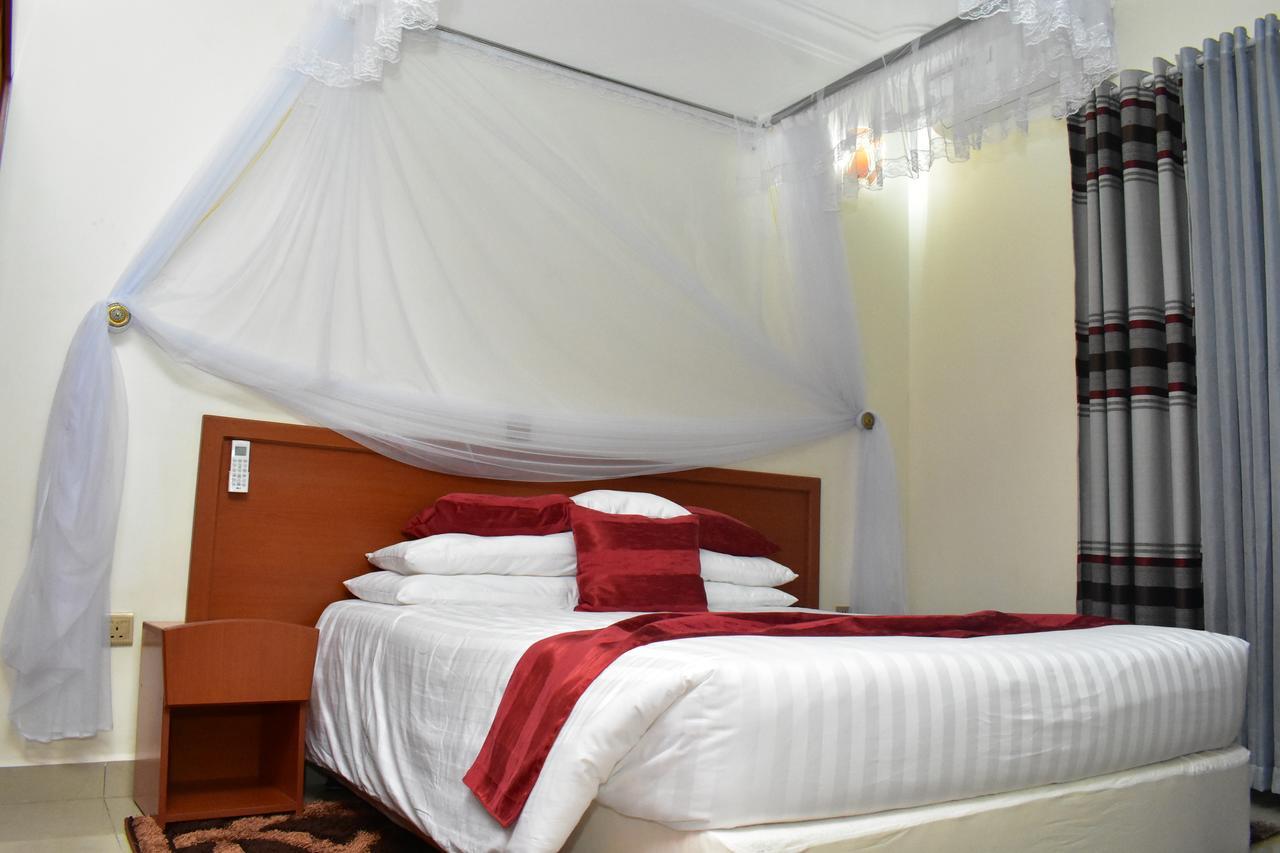 Lebanon Hotel Kigali Extérieur photo